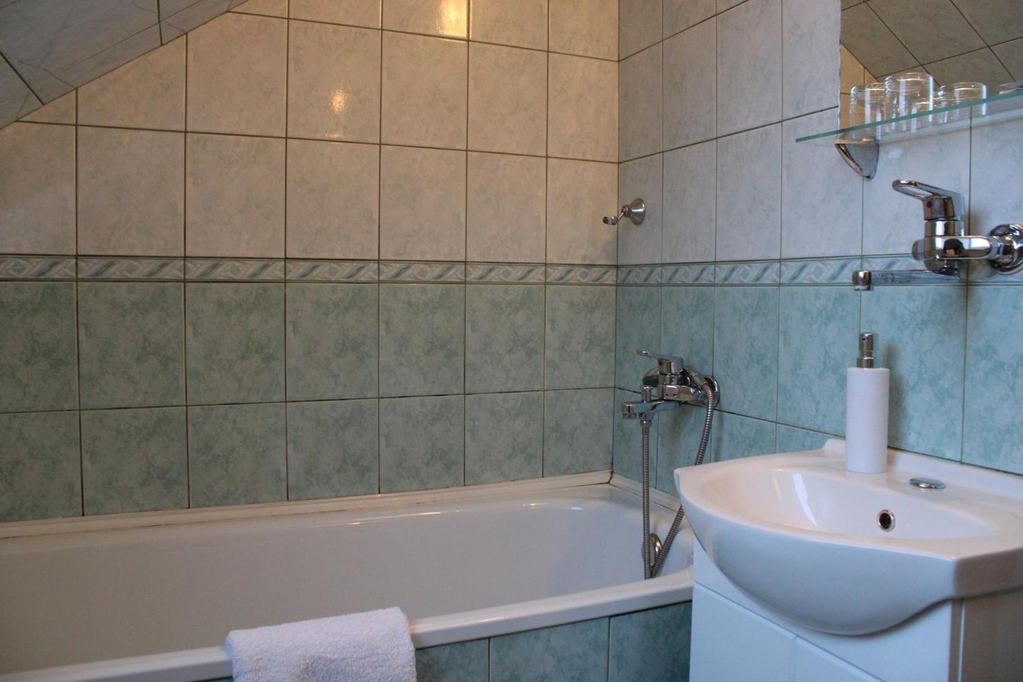 Hotel P7 Lucenec Luaran gambar